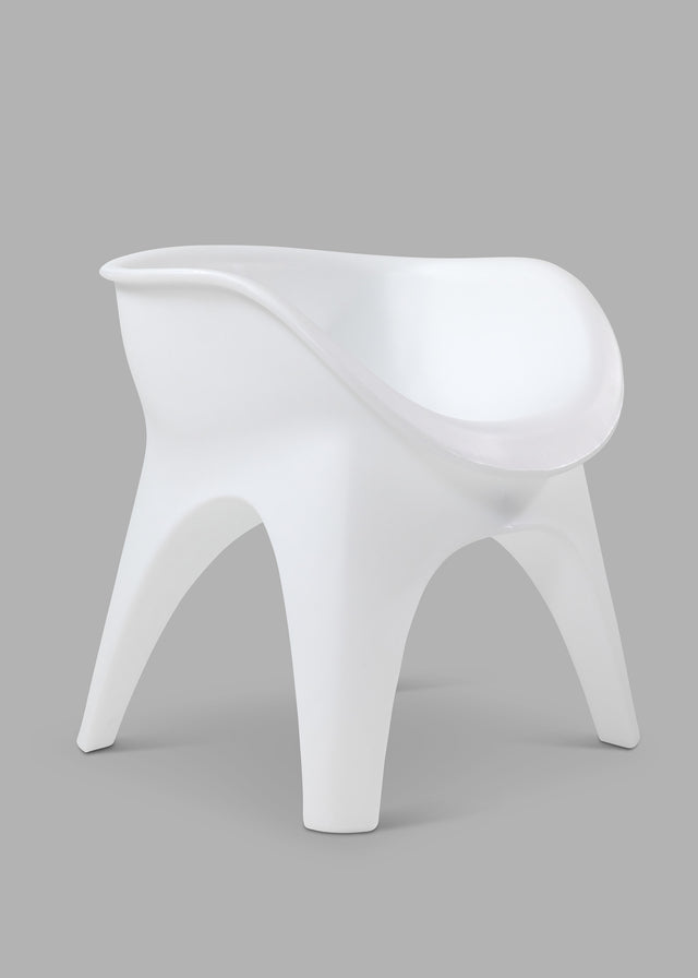 Angled view of the white SoSoak shower soaking chair, showing the built-in basin and four molded legs