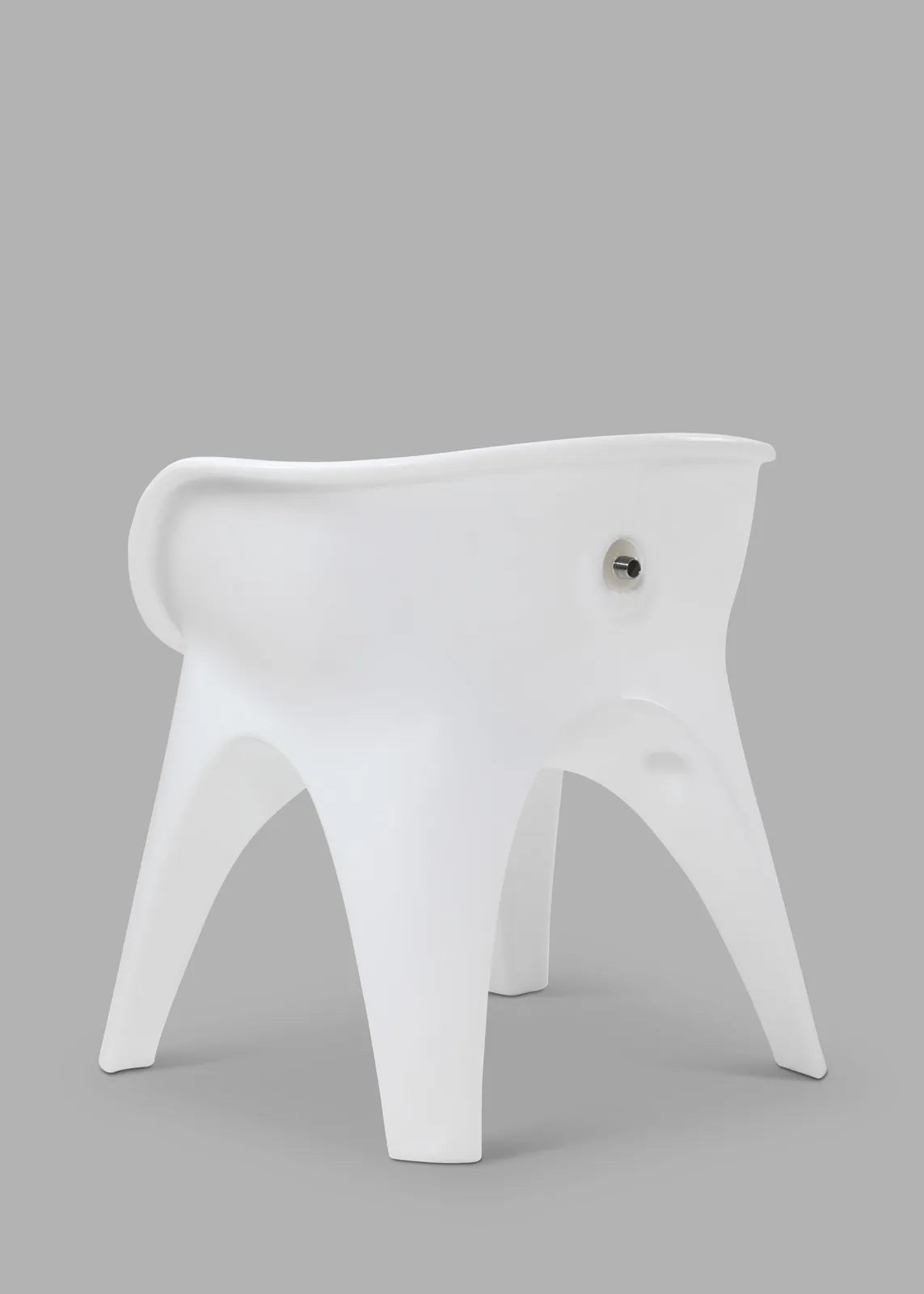 SoSoak chair, front view