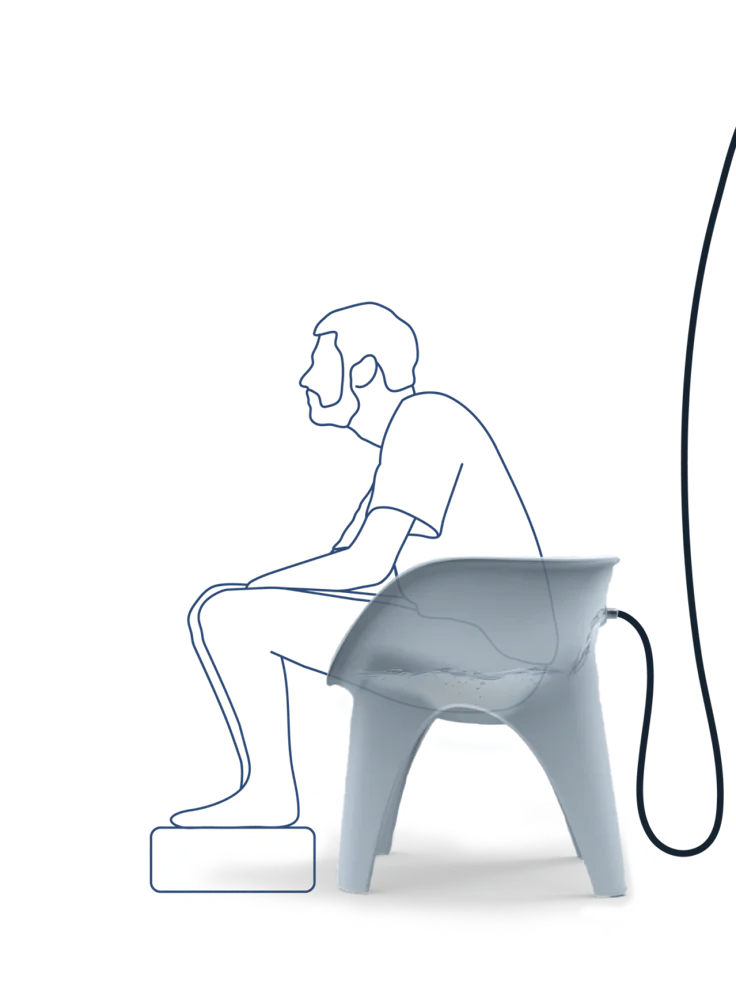 Line drawing of a man soaking on SoSoak with the hose attached